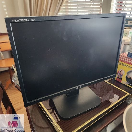 LG Flatron screen
