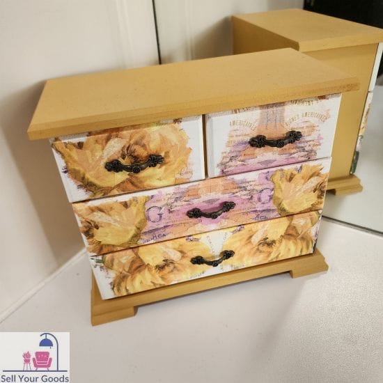 Trinket drawers