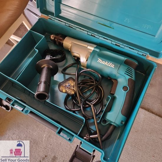 Makita HP2050 hammer drill