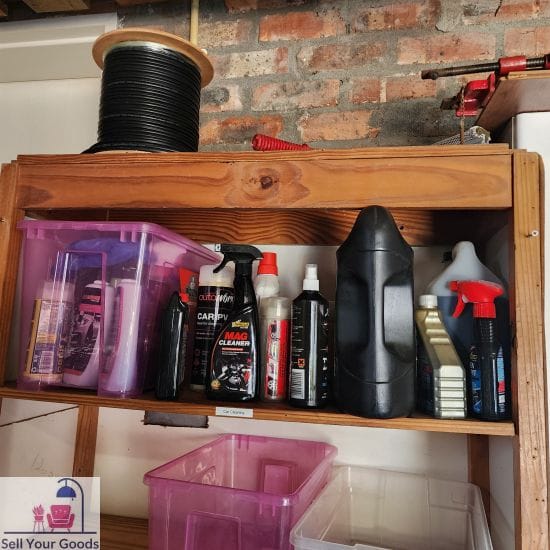 Car cleaning items excl container
