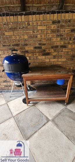 Weber kettle and solid wooden table