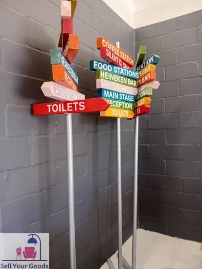 Three directional boards 3 avail price per unit