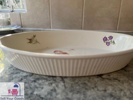 Floral oval ceramic serving dish - Image 2