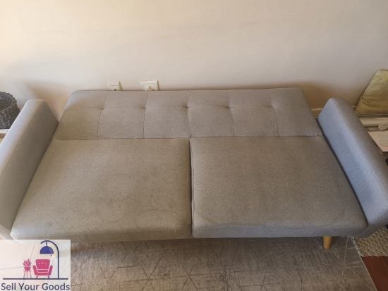 Sleeper couch - Image 2