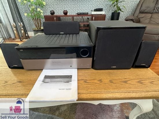 Harmon Kardon AVRV158 Amplifier with Yamaha 5 point 1 speakers Complete home theatere system