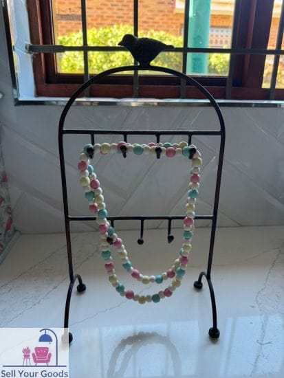 Jewellery stand Excl Necklace