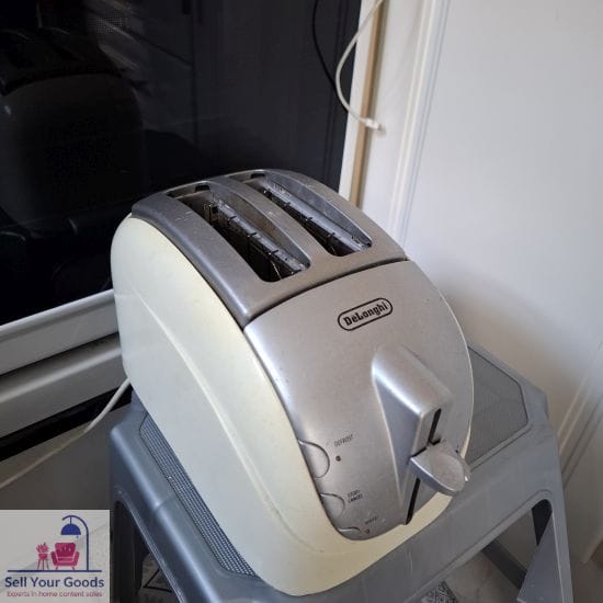 DeLonghi 2 Slice Toaster