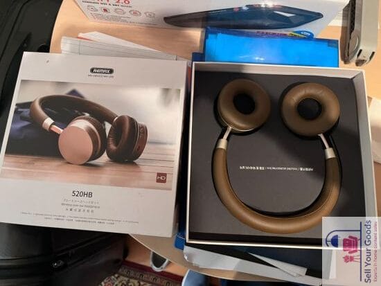 Remax 520HB Wireless Over-Ear HEadphone
