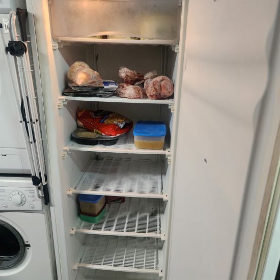 Bosch upright freezer - Image 3