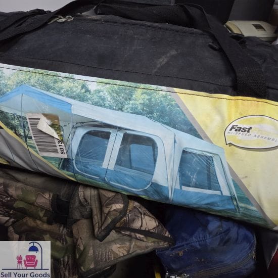 Oztrail cruiser 420 fast frame pop up eight man tent - Image 2