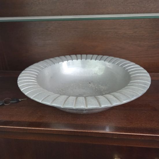 Pewter dish