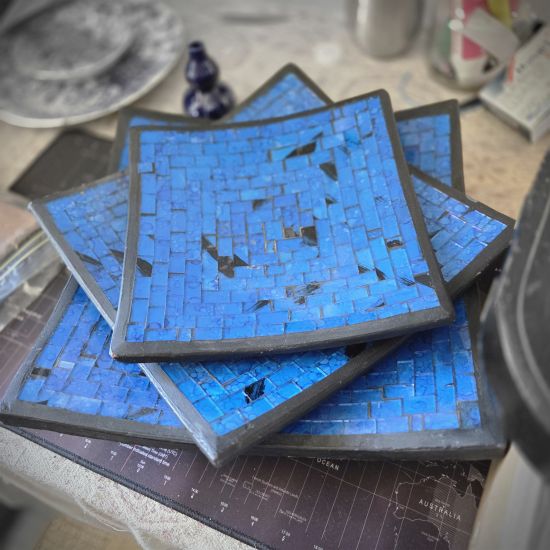 Set of three mosiac plates