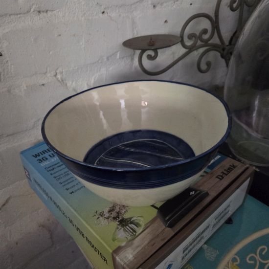 Ceramic bowl