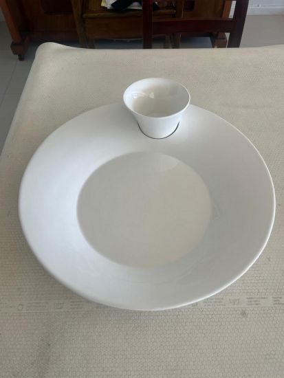 Snack platter with dipping bowl