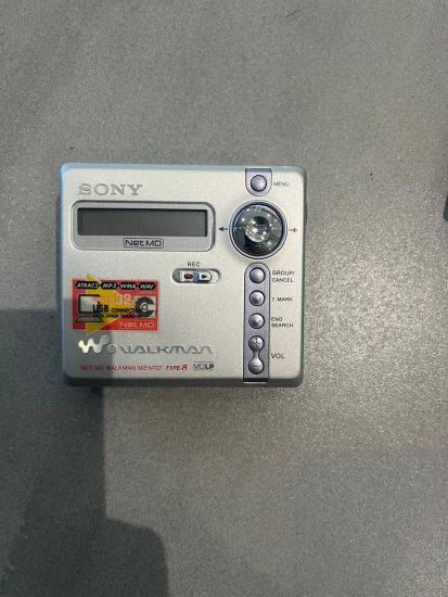 Sony walkman no earphones
